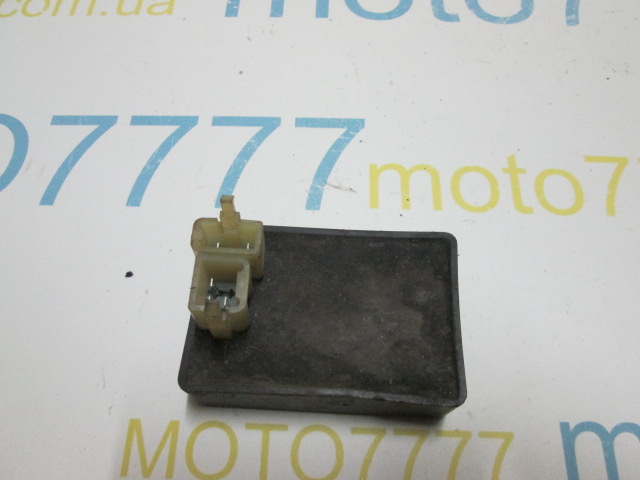 Комутатор на 2 фишкы Honda Dio AF 18