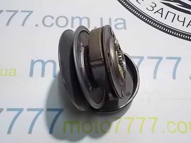 Задний вариатор двух колодочный  Honda Dio 56