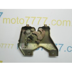 Замок сидения Honda Giorno  AF-24