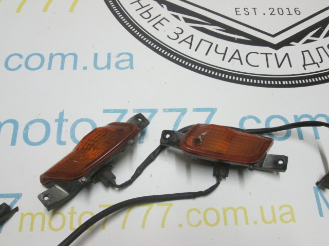 Передние повороты Honda Gyro Canopy