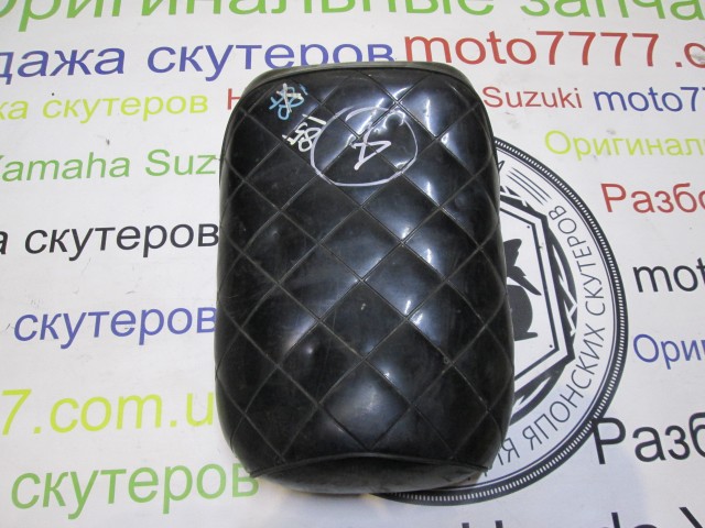 Сіденія на скутер Honda Zoomer AF58