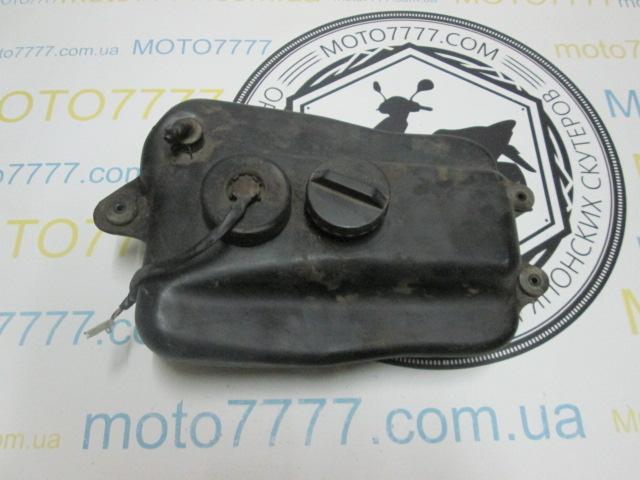 Бензобак Honda Broad