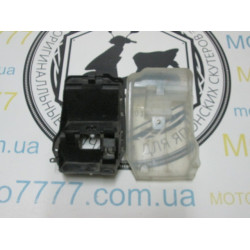 Лючок акб Honda Gyro Up