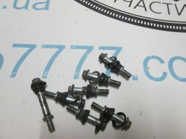 Болты крышки вариатора Honda Lead 20/Joker
