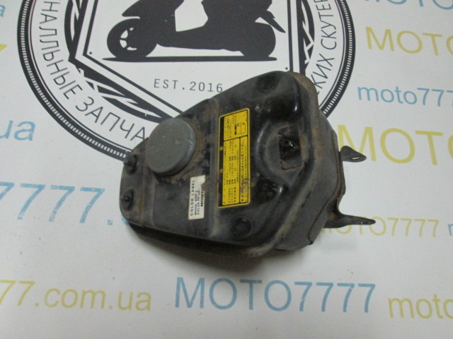 Бензобак Honda Sky