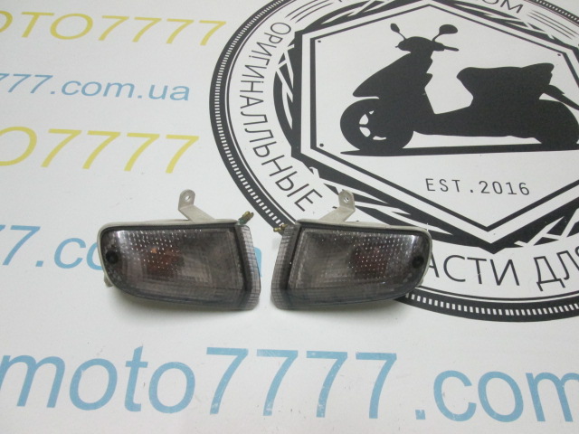 Повороты передние Honda LEAD AF-20/HF05