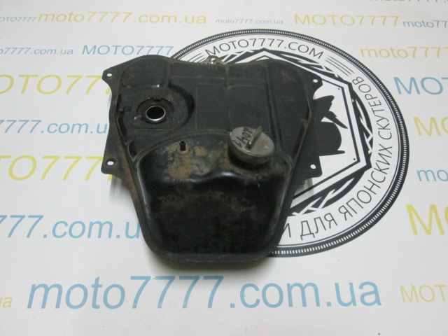 Бензобак без датчика топлива Honda LEAD AF-20/HF05