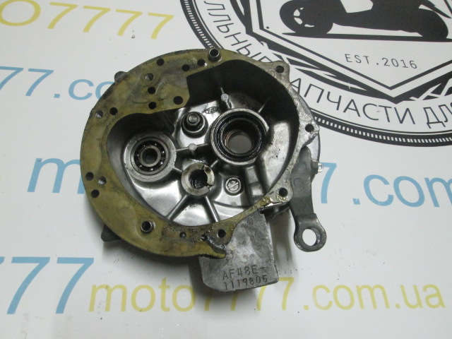 Кришка редуктора Honda Lead Af 48