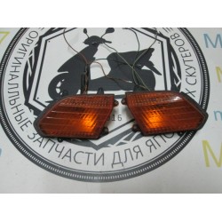 Передние повороти Honda Lead Delux AF01