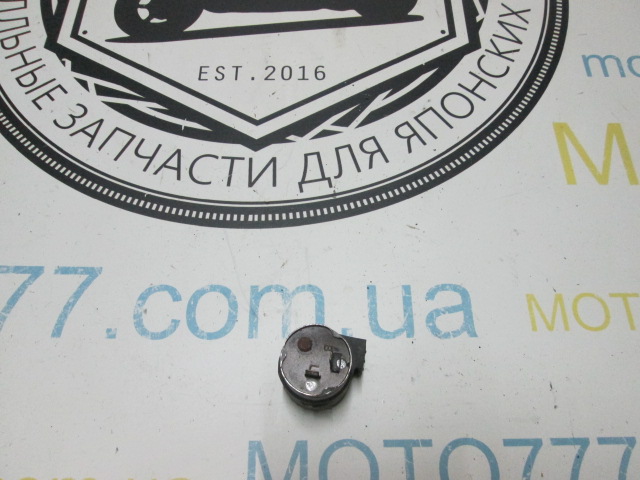 Реле поворотов Honda Lead Delux AF01