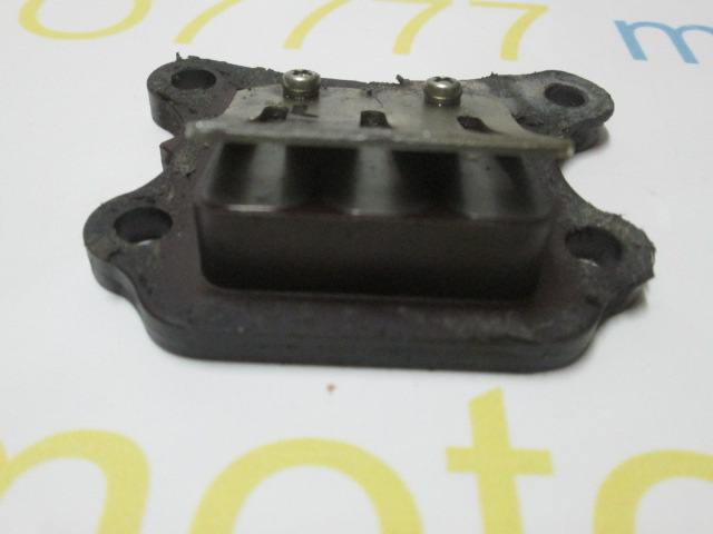 Пелюстки Honda Tact AF 09