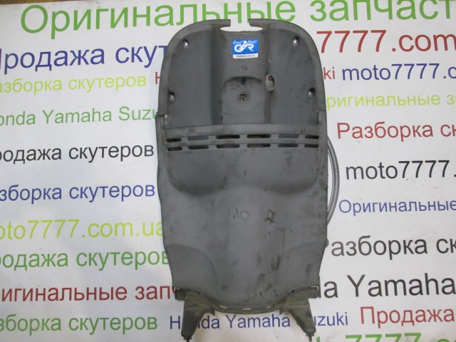 Підгазетник сирий HONDA TACT AF 51
