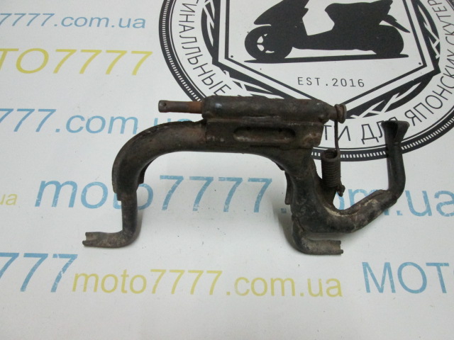 Центральная лапка Honda Topic AF 38