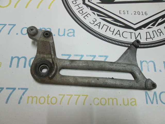 Кронштейн глушителя Honda Topic AF 38