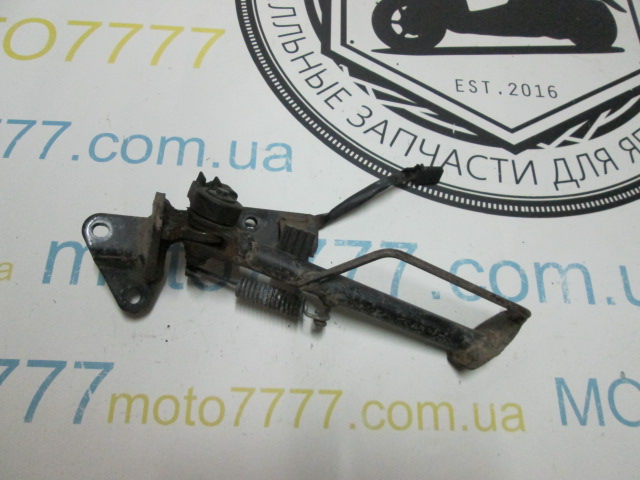 Бічна лапка Honda Topic AF 38