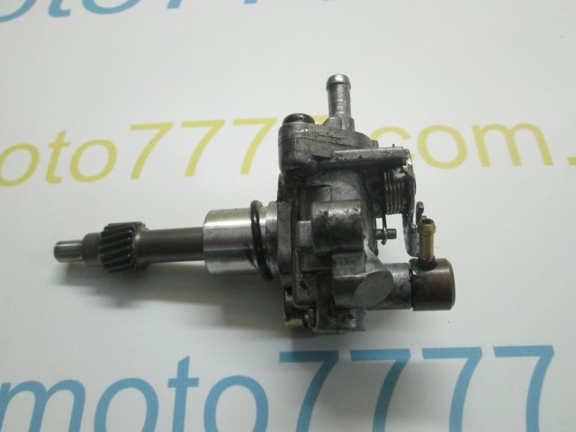 Масляный насос  Honda Dio,takt 18/24  тонкий вал