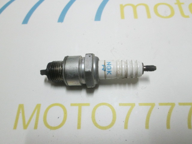 СВЕЧА NGK 2т  HONDA DIO,TAKT 18/24/27/30/51 AF/CESTA/AF34/35