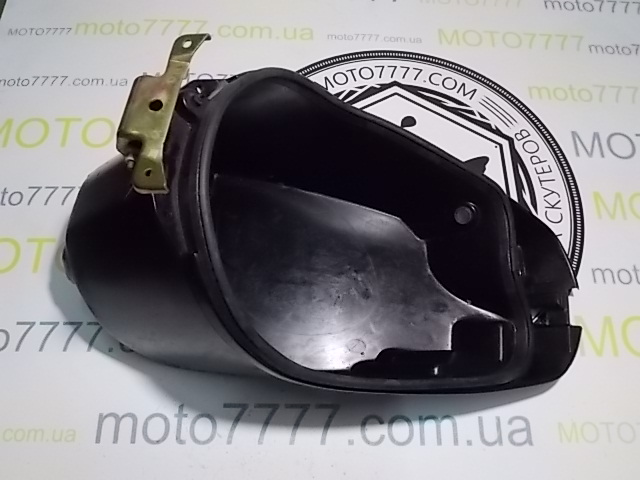 Бардачок под сидения Suzuki Lets 1