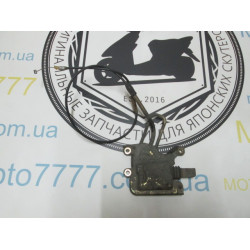 Замок блокування центральної лапки Suzuki Lets 2