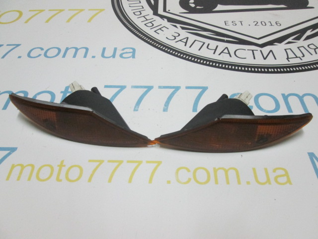 Повороты передние Suzuki Sepia New