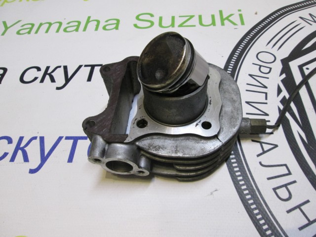 Поршнева группа Suzuki Lets 6