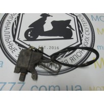 Замок блокування центральної лапки Suzuki Adress 110