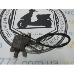 Замок блокировки центральной лапки Suzuki Adress 110