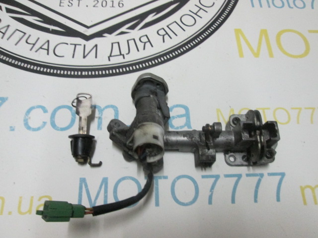 Замки Suzuki Adress 110