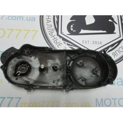 Крышка вариатора Suzuki Adress 110
