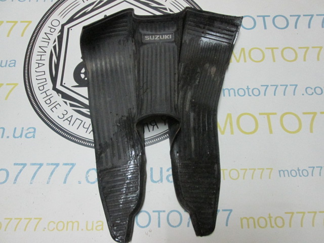 Полик гумовий Suzuki Gemma 50