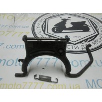 Центральная лапка Suzuki Lets 5