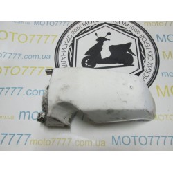 Задний бризговик Suzuki Mollet