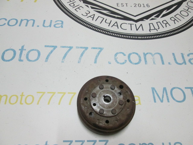 Магнит Suzuki Mollet