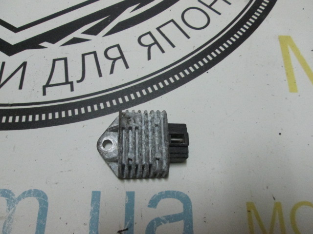 Реле зарядки Suzuki Mollet 1