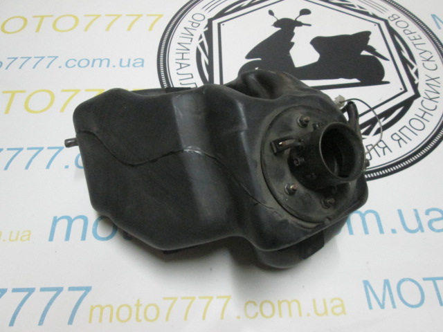 Бензобак Suzuki Verde