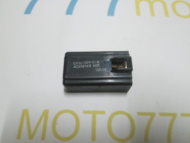 Реле стартера 12V30A Suzuki LETS IV/V/V50 Lets/Lets1/Lets2/Lets 2 New (оригинал б/у Япония)