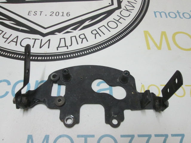 Крипления спидометра Suzuki Street Magic