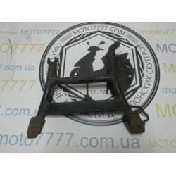 Центральная лапка №2 YAMAHA GEAR 2t