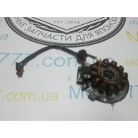 Генератор Yamaha 2 фишки 4 контакта