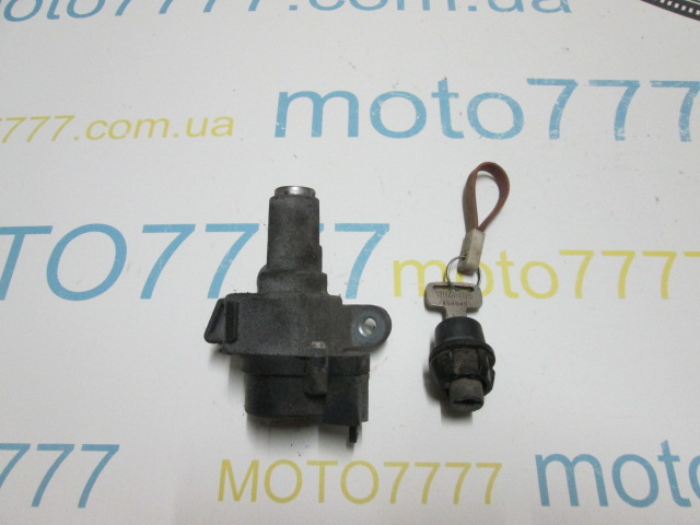 Замки Yamaha Mint