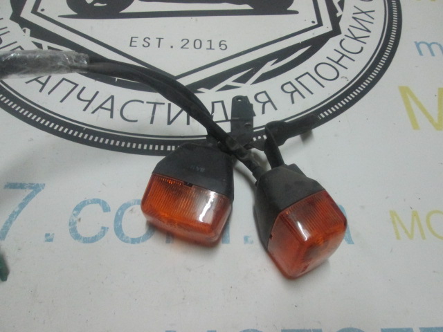 Передние повороти Yamaha Vox