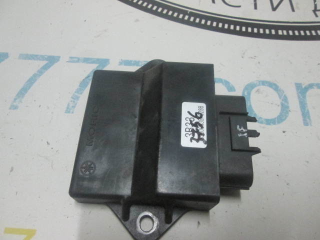 Комутатор Yamaha Vox