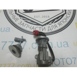 Замки Yamaha Vox